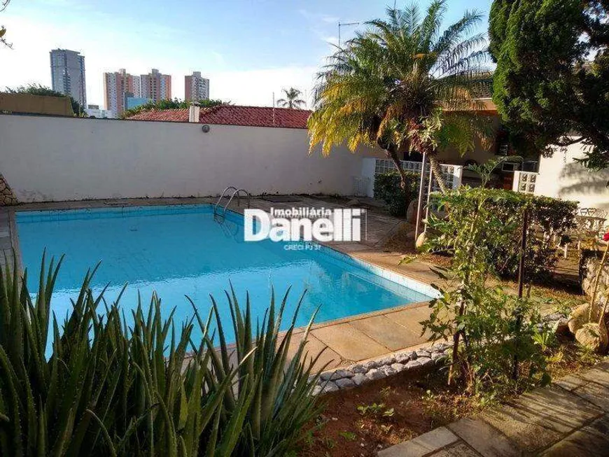 Foto 1 de Casa com 3 Quartos à venda, 386m² em Jardim das Nações, Taubaté