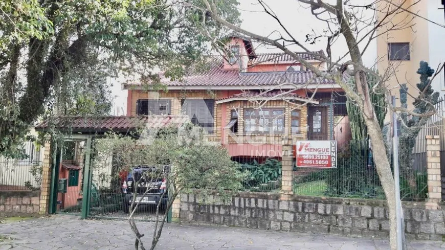 Foto 1 de Casa com 4 Quartos à venda, 268m² em Cristo Redentor, Porto Alegre