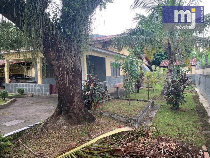 Foto 1 de Casa com 3 Quartos à venda, 200m² em Vale Da Figueira, Maricá