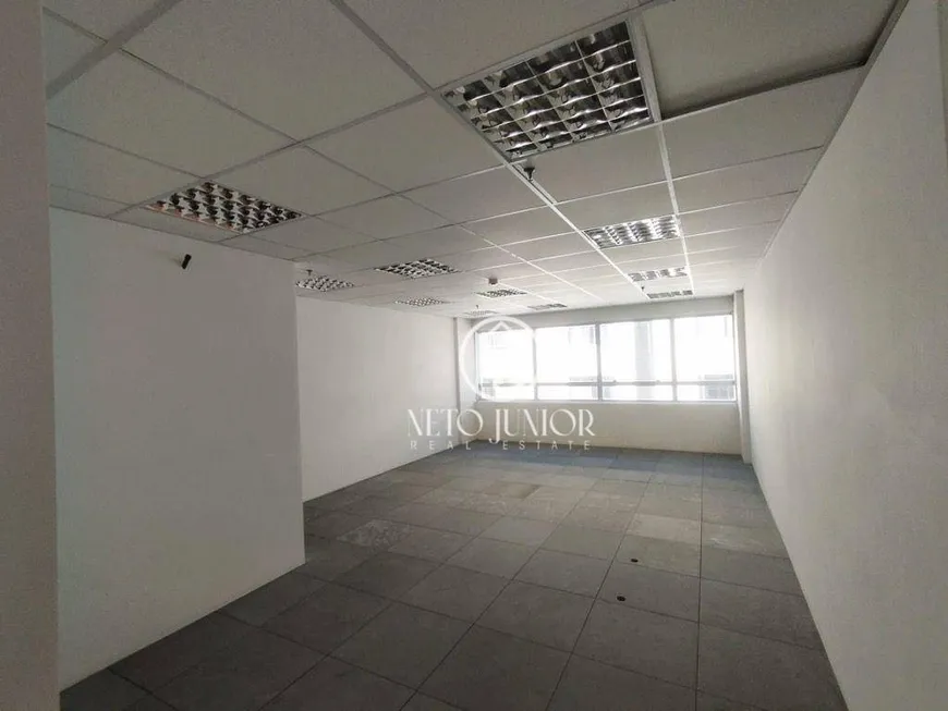 Foto 1 de Sala Comercial para alugar, 43m² em Alphaville, Barueri