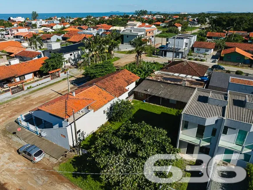 Foto 1 de Casa com 4 Quartos à venda, 107m² em Salinas, Balneário Barra do Sul