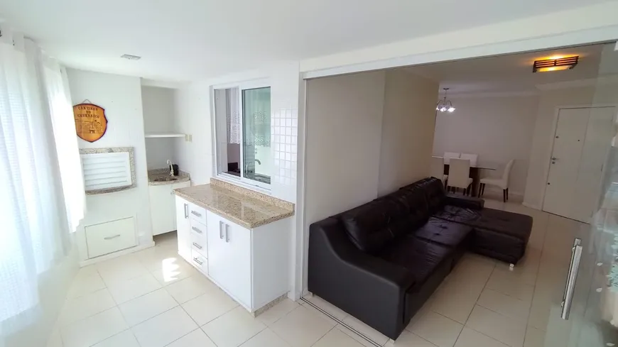 Foto 1 de Apartamento com 3 Quartos para alugar, 112m² em Centro, Balneário Camboriú