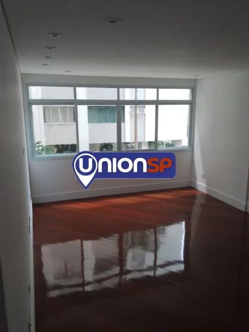 Foto 1 de Apartamento com 3 Quartos à venda, 120m² em Jardins, São Paulo