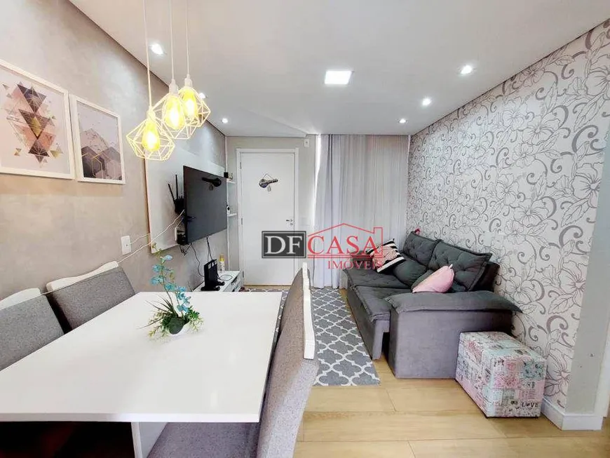 Foto 1 de Apartamento com 2 Quartos à venda, 43m² em Itaquera, São Paulo