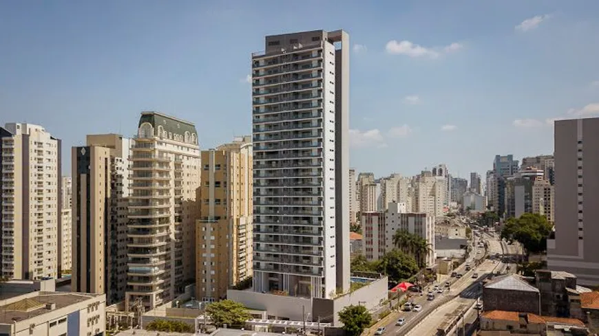 Foto 1 de Apartamento com 2 Quartos para alugar, 82m² em Vila Olímpia, São Paulo