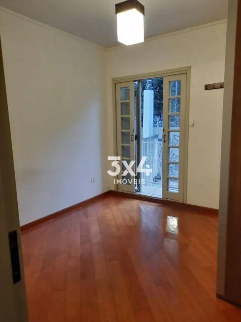 Foto 1 de Casa com 2 Quartos à venda, 100m² em Jardim Marajoara, São Paulo