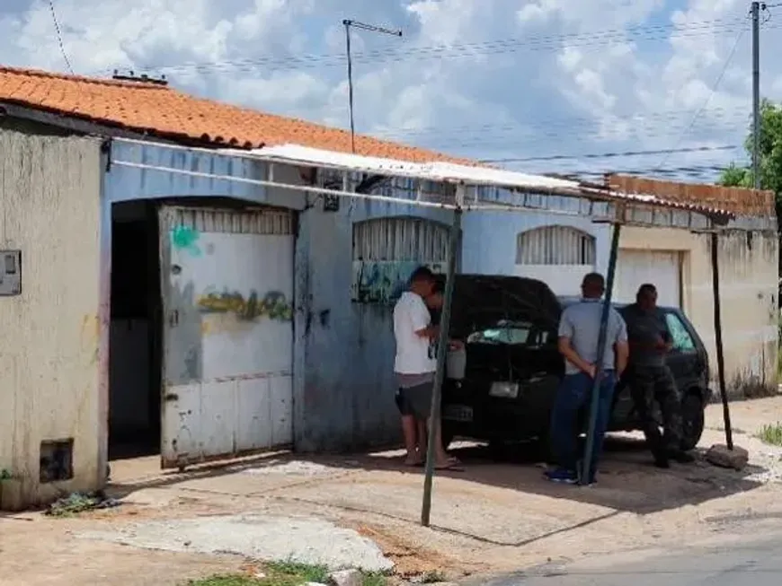 Foto 1 de Casa com 2 Quartos à venda, 68m² em Parque Industrial Mingone, Luziânia