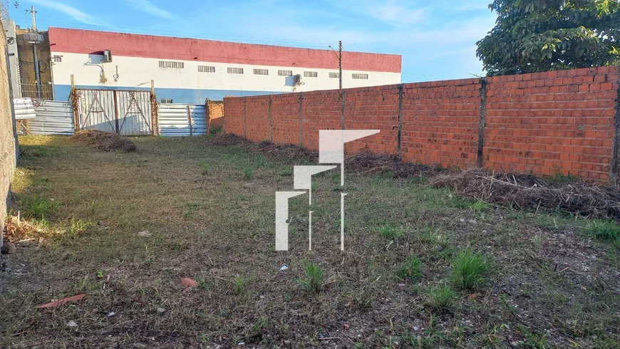 Foto 1 de Lote/Terreno à venda, 300m² em Lourival Parente, Teresina