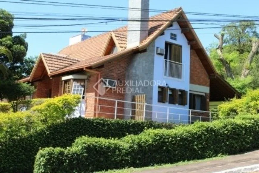 Foto 1 de Casa de Condomínio com 3 Quartos à venda, 290m² em Altos da Alegria, Guaíba