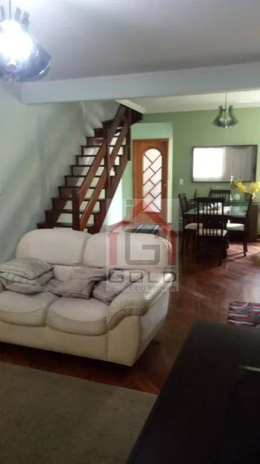 Foto 1 de Sobrado com 4 Quartos à venda, 180m² em Vila Assuncao, Santo André