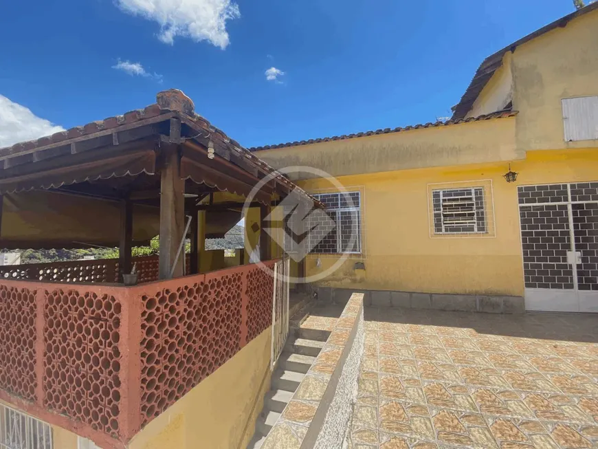 Foto 1 de Casa com 2 Quartos à venda, 68m² em Varzea, Teresópolis