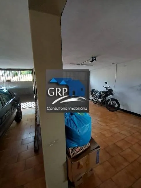 Foto 1 de Sobrado com 3 Quartos à venda, 250m² em Vila Linda, Santo André