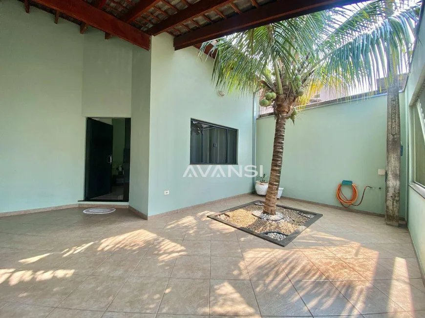 Foto 1 de Casa com 3 Quartos à venda, 178m² em Jardim Dona Regina, Santa Bárbara D'Oeste