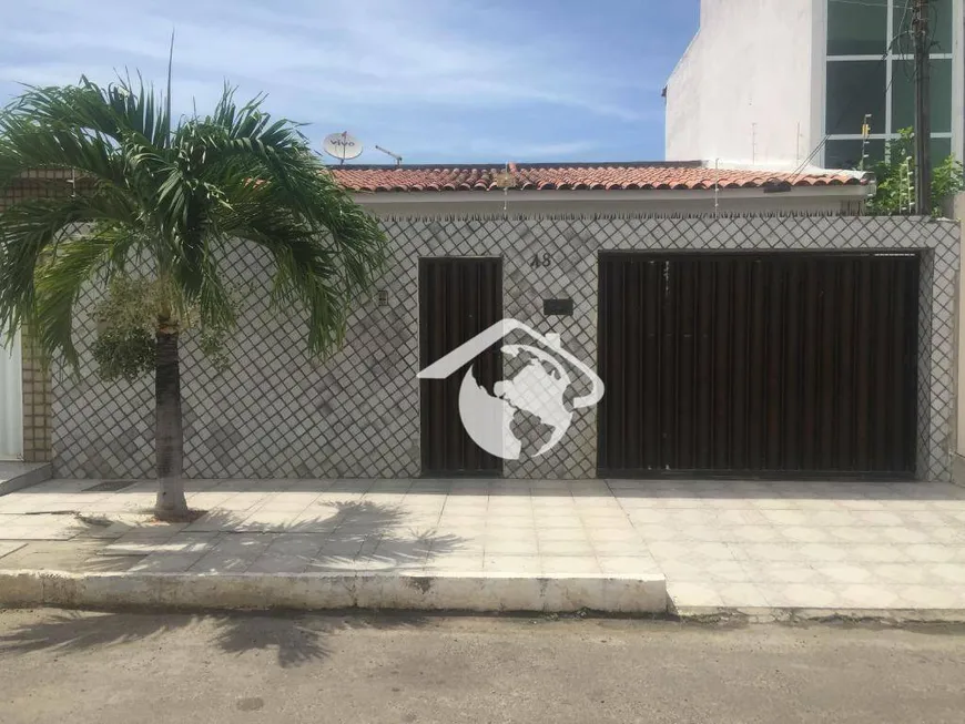 Foto 1 de Casa com 4 Quartos à venda, 208m² em Jabotiana, Aracaju