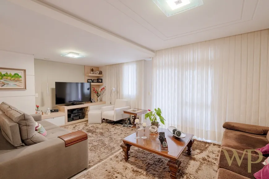 Foto 1 de Apartamento com 2 Quartos à venda, 117m² em Centro, Joinville