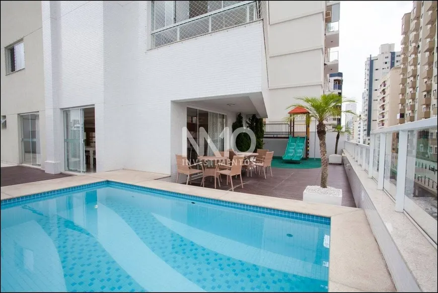 Foto 1 de Casa de Condomínio com 3 Quartos à venda, 131m² em Centro, Balneário Camboriú