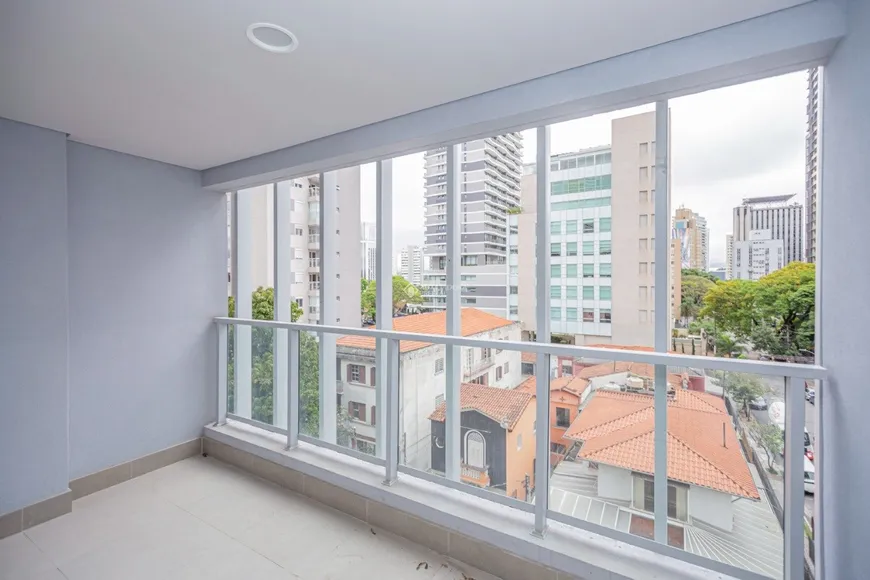 Foto 1 de Apartamento com 1 Quarto à venda, 34m² em Jardim Paulistano, São Paulo