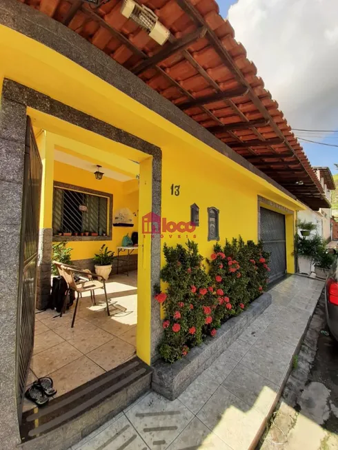 Foto 1 de Casa com 3 Quartos à venda, 246m² em Santíssimo, Rio de Janeiro