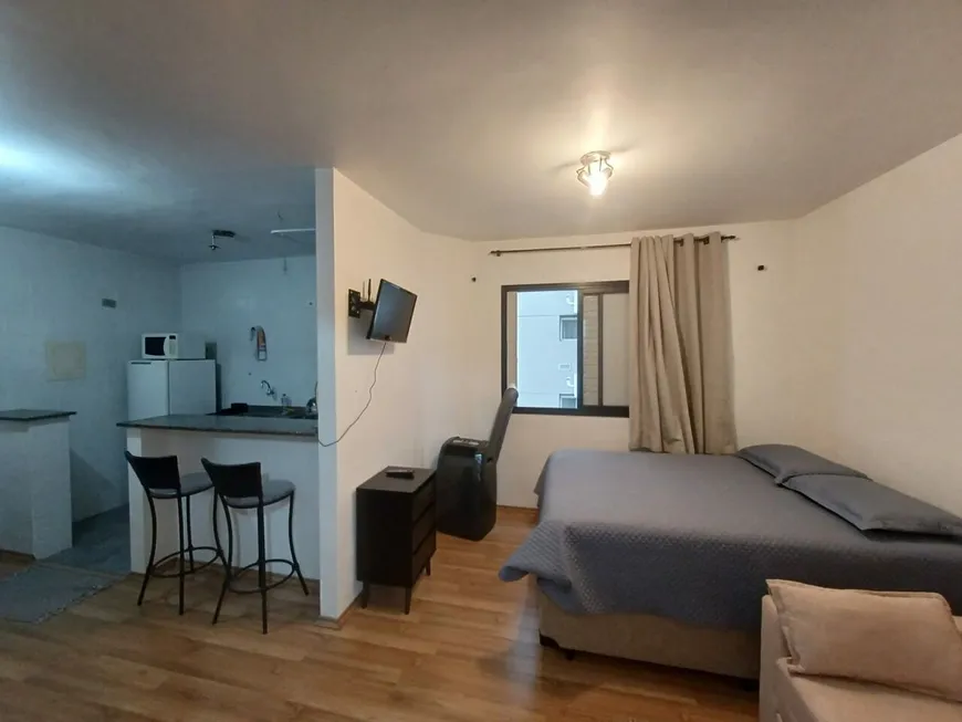 Foto 1 de Apartamento com 1 Quarto para alugar, 35m² em Bela Vista, São Paulo
