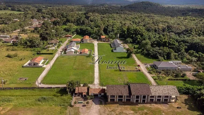 Foto 1 de Lote/Terreno à venda, 399m² em Sítio do Campo, Morretes