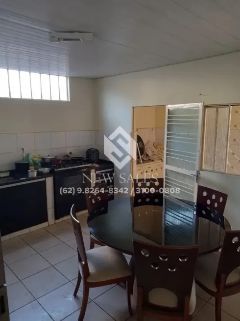 Foto 1 de Casa com 4 Quartos à venda, 180m² em Rodoviário, Goiânia