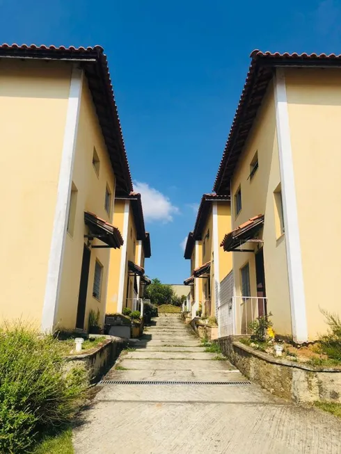 Foto 1 de Casa de Condomínio com 3 Quartos à venda, 73m² em Vila Suíssa, Mogi das Cruzes