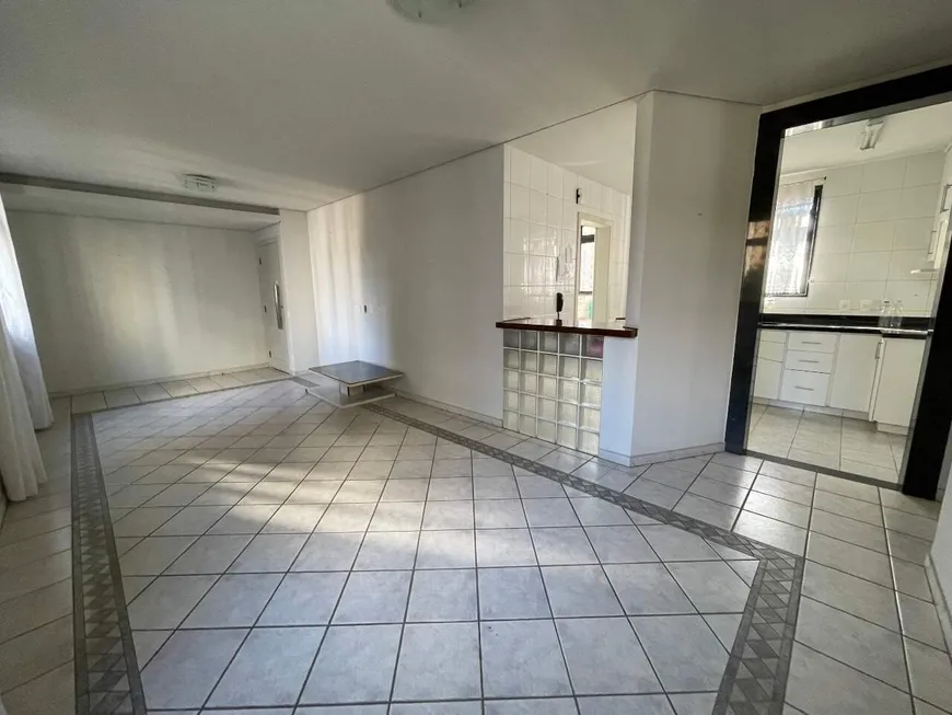 Foto 1 de Apartamento com 3 Quartos à venda, 105m² em Funcionários, Belo Horizonte