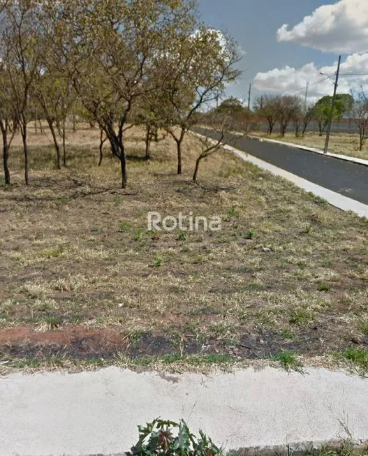 Foto 1 de Lote/Terreno à venda, 368m² em Jardim Karaíba, Uberlândia