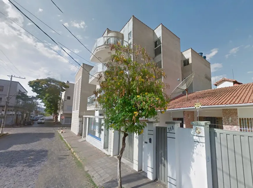 Foto 1 de Apartamento com 3 Quartos à venda, 210m² em Centro, São Lourenço