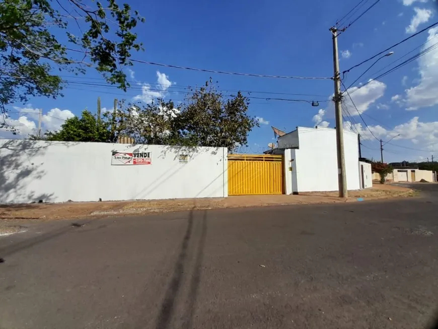 Foto 1 de Casa com 2 Quartos à venda, 156m² em Jardim Santa Terezinha, Américo Brasiliense