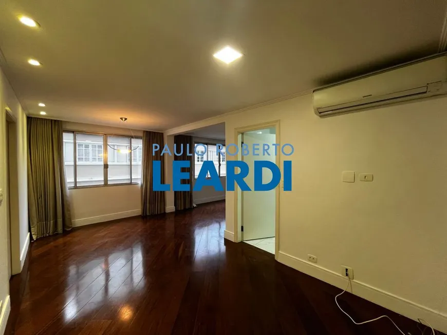 Foto 1 de Apartamento com 3 Quartos para alugar, 142m² em Jardim Paulistano, São Paulo