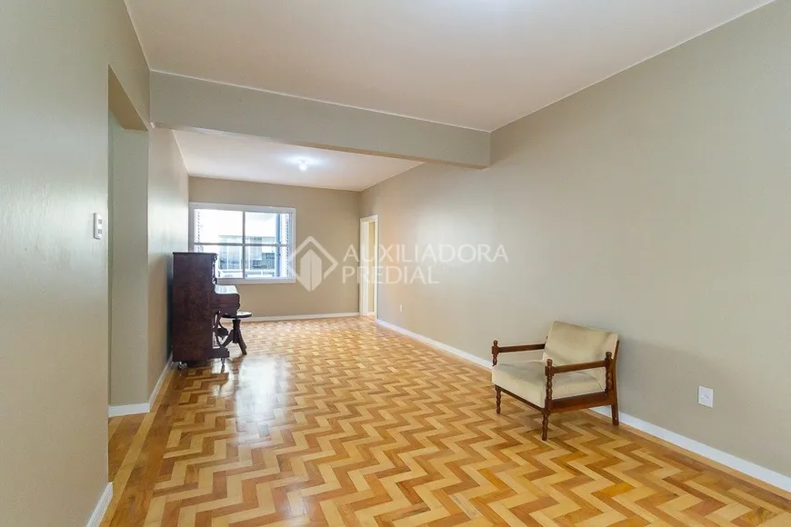 Foto 1 de Apartamento com 4 Quartos à venda, 166m² em Centro Histórico, Porto Alegre