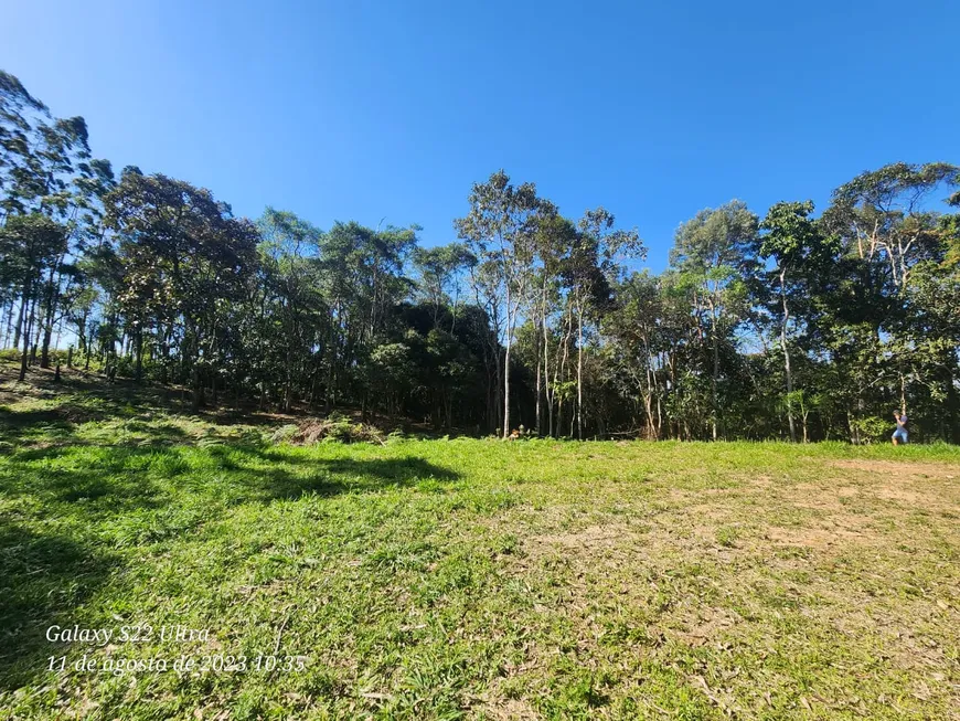 Foto 1 de Lote/Terreno à venda, 1500m² em Centro, São Lourenço da Serra