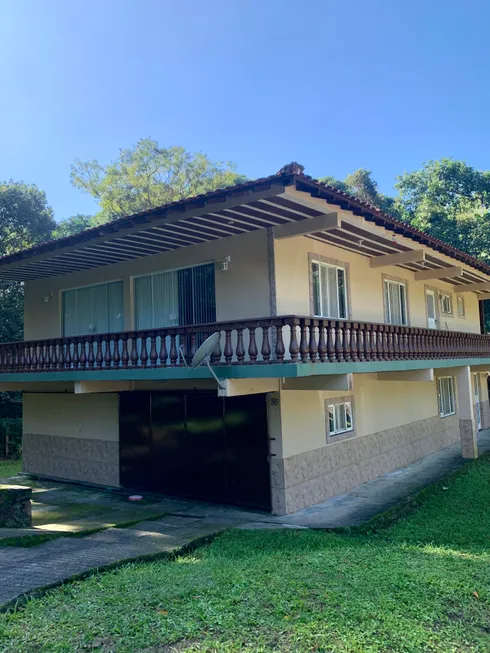 Foto 1 de Casa de Condomínio com 3 Quartos à venda, 200m² em Iconha, Guapimirim