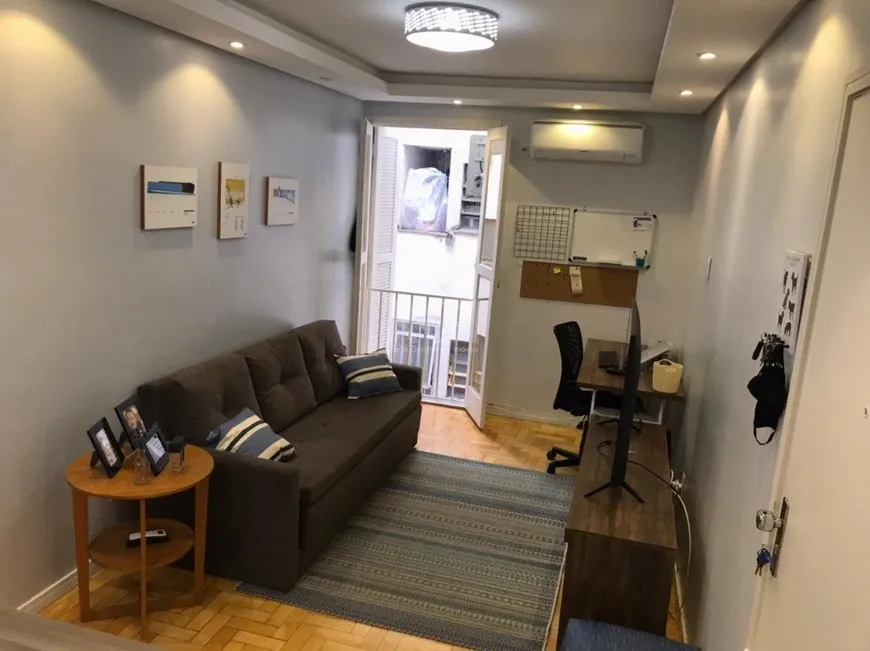 Foto 1 de Apartamento com 1 Quarto à venda, 41m² em Menino Deus, Porto Alegre