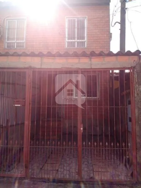 Foto 1 de Casa com 2 Quartos à venda, 65m² em Fiuza, Viamão