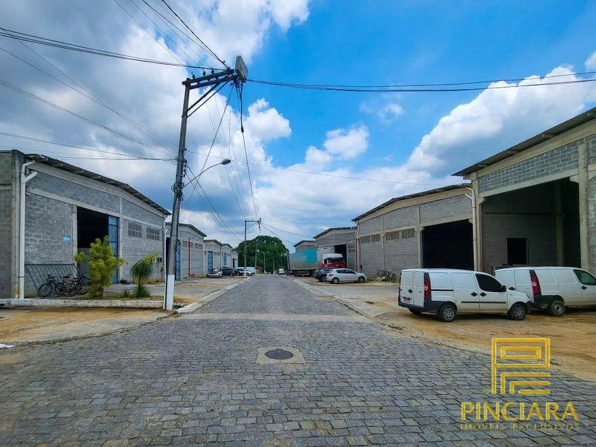 Foto 1 de Galpão/Depósito/Armazém para alugar, 900m² em Guaxindiba, São Gonçalo