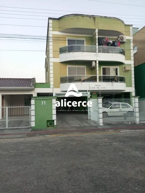 Foto 1 de Apartamento com 2 Quartos à venda, 62m² em Sertao do Maruim, São José