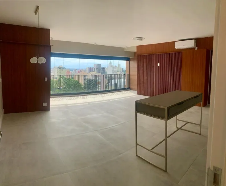 Foto 1 de Apartamento com 2 Quartos para alugar, 90m² em Pinheiros, São Paulo