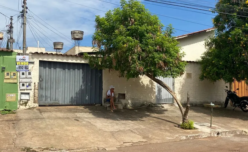 Foto 1 de Casa com 5 Quartos à venda, 200m² em Capuava, Goiânia