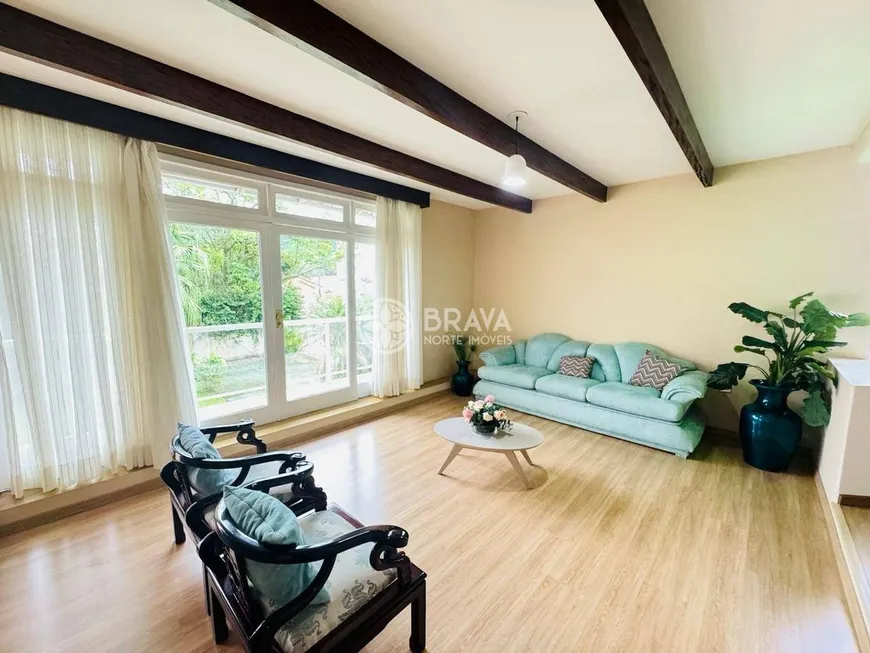 Foto 1 de Casa com 4 Quartos para alugar, 380m² em Fazendinha, Itajaí