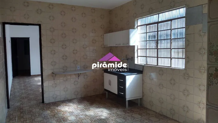 Foto 1 de Casa com 2 Quartos à venda, 70m² em Chacaras Reunidas, São José dos Campos