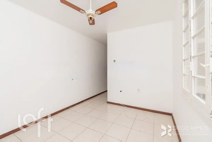 Foto 1 de Apartamento com 2 Quartos à venda, 58m² em Menino Deus, Porto Alegre
