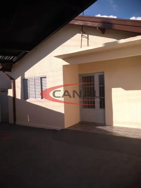 Foto 1 de Casa com 2 Quartos à venda, 208m² em Jardim Marambá, Bauru