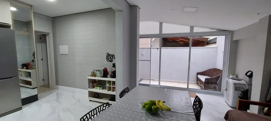 Foto 1 de Casa de Condomínio com 3 Quartos à venda, 105m² em Jardim dos Ipês, Suzano