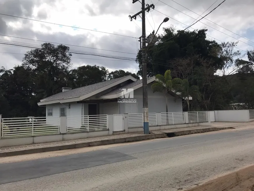 Foto 1 de Casa com 3 Quartos à venda, 240m² em São Pedro, Guabiruba