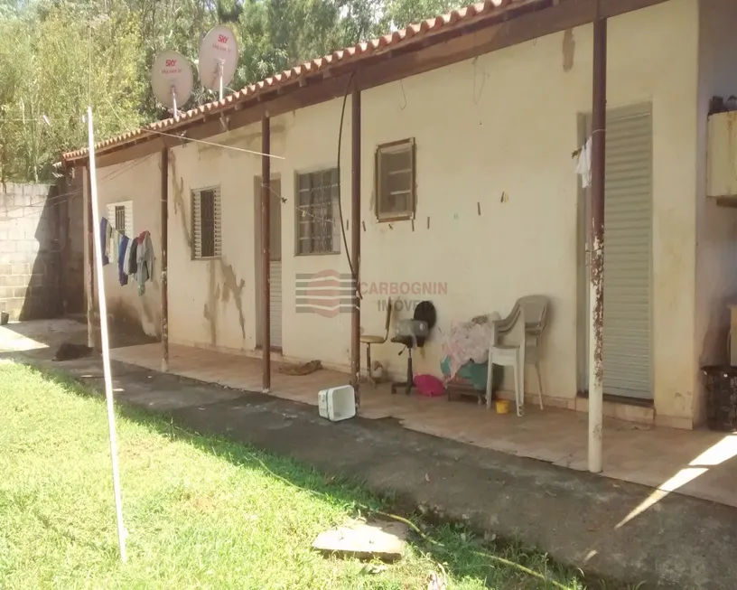 Foto 1 de Fazenda/Sítio com 2 Quartos à venda, 1550m² em Chácara Ipês , Caçapava