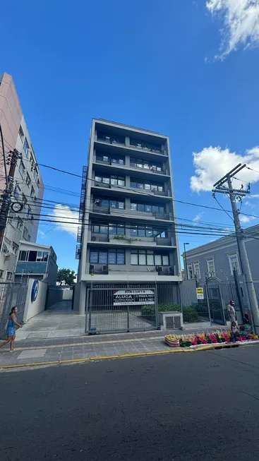 Foto 1 de Sala Comercial para alugar, 32m² em Menino Deus, Porto Alegre