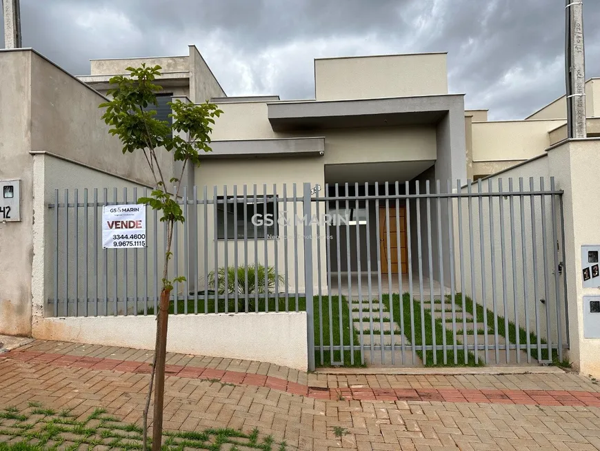 Foto 1 de Casa com 3 Quartos à venda, 81m² em Olimpico, Londrina