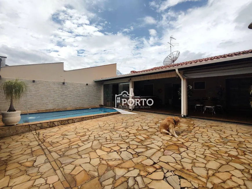 Foto 1 de Casa com 2 Quartos à venda, 165m² em Nova Piracicaba, Piracicaba